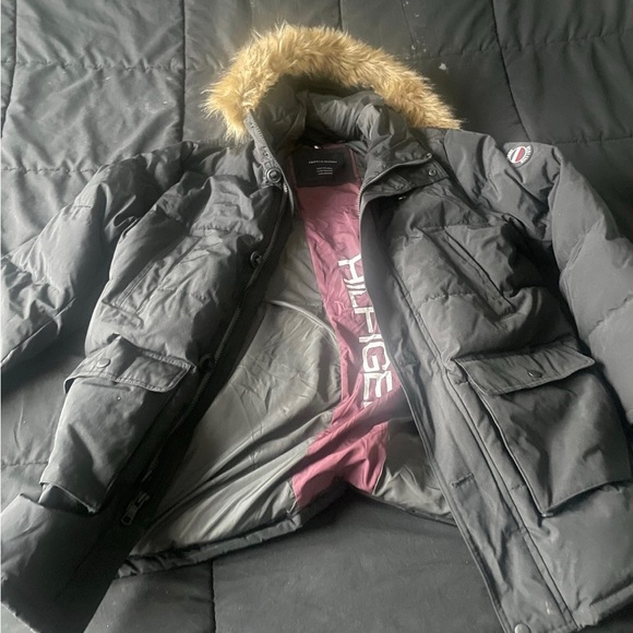 Tommy Hilfiger snorkel coat - Picture 2 of 3